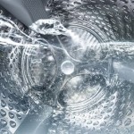 la laveuse aspire constamment de l'eau