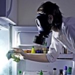 Nous éliminons les odeurs du réfrigérateur